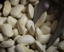 Load image into Gallery viewer, Rancho Gordo Heirloom Corona Beans