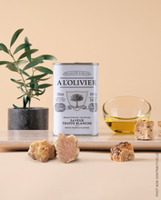 Load image into Gallery viewer, A L'Olivier White Truffle Oil Tin, France