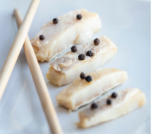 Load image into Gallery viewer, Ar de Arte Wild Codfish with black peppercorns.  Galicia, Spain.