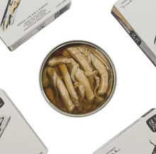 Load image into Gallery viewer, Ar de Art Razor Clams with Garlic and Chili
