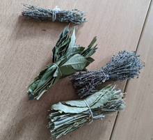 Load image into Gallery viewer, Burlap & Barrel Herbes de Provence Heirloom Spice Blend from France