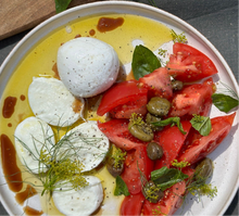 Load image into Gallery viewer, De Carlo Pitted Green Olive with Mandarin Oranges and Herbs