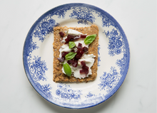 Load image into Gallery viewer, Sea Salt Flakes Knekkebrød | Crispbread (Brooklyn, NY) - Bag