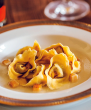 Load image into Gallery viewer, Classic tortellini with parmigiano reggiano and balsamic vinegar