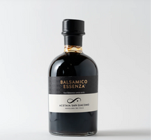 Load image into Gallery viewer, Acetaia San Giacomo 250 ml  Essenza Aged Balsamic from 100% organic grape must.