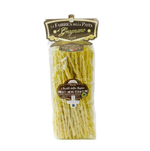 Load image into Gallery viewer, La Fabbrica Della Regina Fusilli (Long) Pasta, Gragnano, Italy.