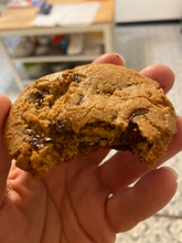 Load image into Gallery viewer, GF DF Chocolate Chip Cookies (No Nuts) - 1/2 Dozen
