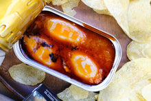 Load image into Gallery viewer, Jose Gourmet Spiced Squid Open Tin