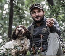 Load image into Gallery viewer, Savini and his truffle dog.
