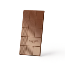 Load image into Gallery viewer, Cluizel Milk Chocolate Bar, 47% 
