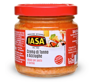 Jar of IASA spicy tuna spread with anchovies and olive oil.