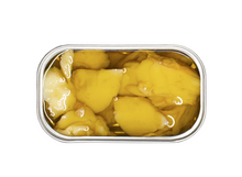 Load image into Gallery viewer, Open tin of Codfish in Olive Oil with Garlic from Jose Gourmet in Portugal
