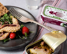Load image into Gallery viewer, Miss Can Octopus in Olive Oil, Portugal
