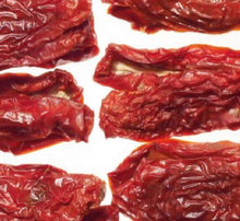 Load image into Gallery viewer, De Carlo Sun Dried Tomatoes Close Up, Reconstituted
